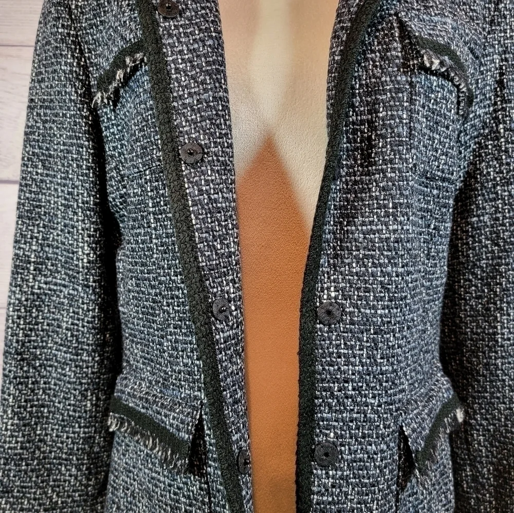 𝅺ELIE Tahari Tweed Fringe Wool Blend Jacket Black and White - Picture 7 of 9